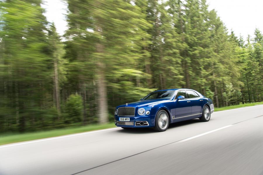  Bentley Mulsanne Speed 2016 года  (фото 16 из 31)